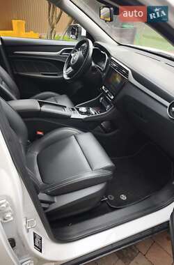 Внедорожник / Кроссовер MG ZS EV 2021 в 