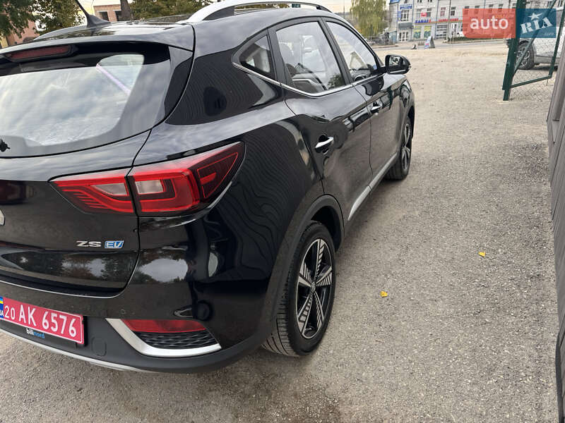 Внедорожник / Кроссовер MG ZS EV 2020 в Тернополе фото 4 Внедорожник / Кроссовер MG ZS EV 2020 в Тернополе