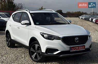 Позашляховик / Кросовер MG ZS EV 2021 в  фото 4 Позашляховик / Кросовер MG ZS EV 2021 в