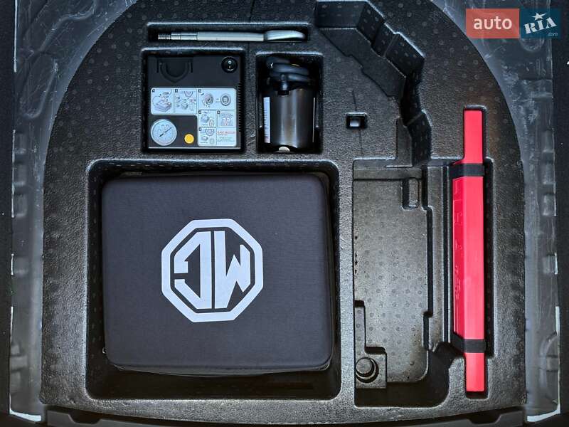 Внедорожник / Кроссовер MG ZS EV 2021 в Львове