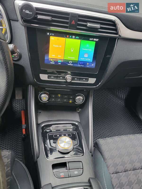 Внедорожник / Кроссовер MG ZS EV 2020 в Ирпене