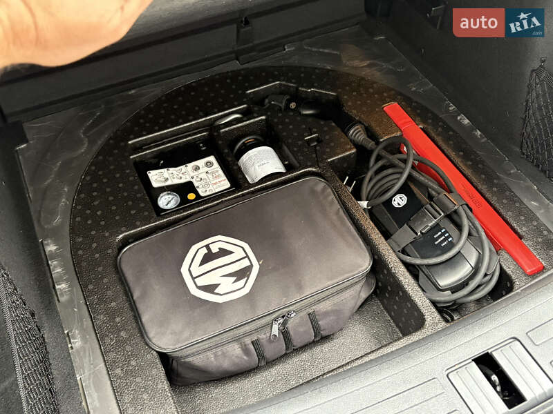 Позашляховик / Кросовер MG ZS EV 2020 в Львові