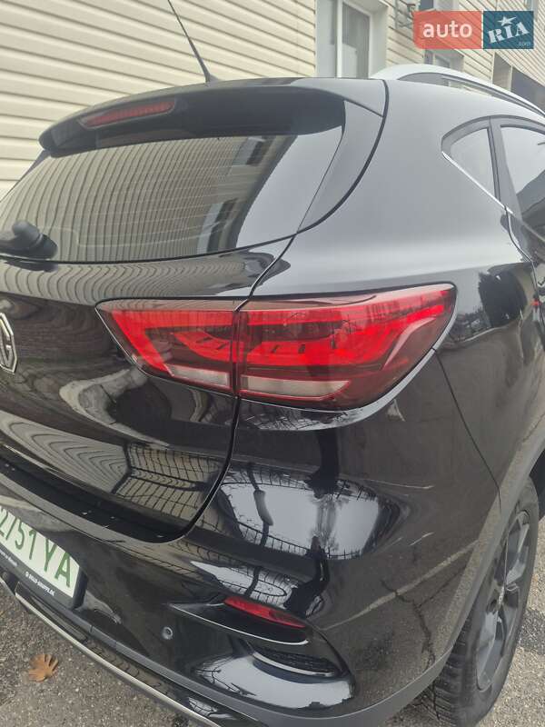 Внедорожник / Кроссовер MG ZS EV 2023 в Черкассах