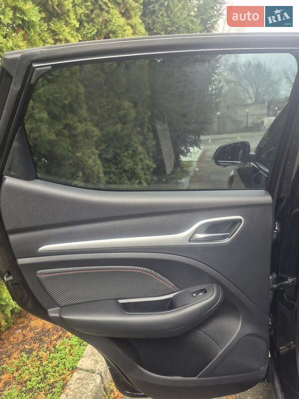 Внедорожник / Кроссовер MG ZS EV 2023 в Черкассах