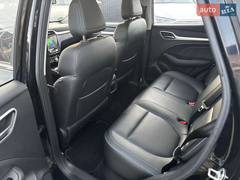 Внедорожник / Кроссовер MG ZS EV 2020 в Львове