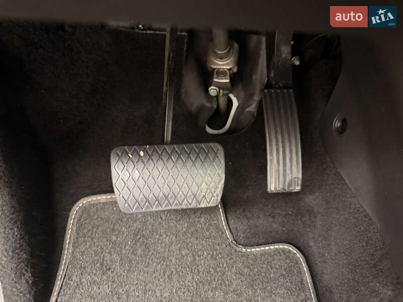 Внедорожник / Кроссовер MG ZS EV 2021 в Житомире