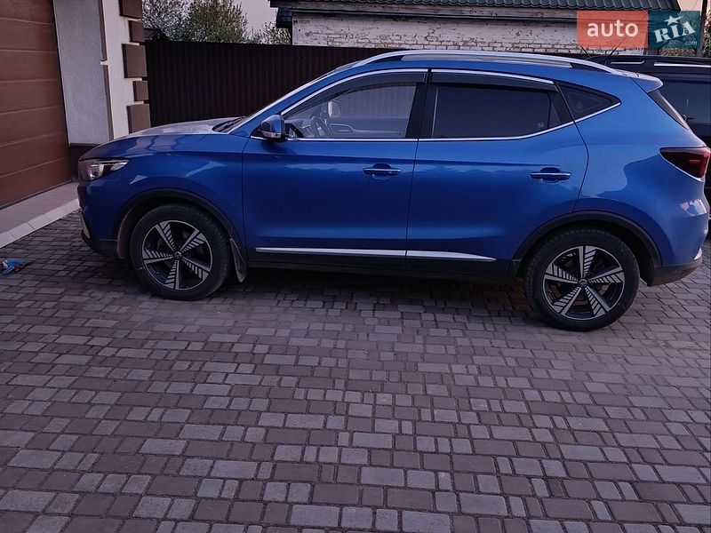 Внедорожник / Кроссовер MG ZS EV 2022 в Черкассах