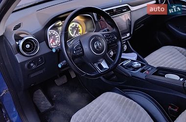 Внедорожник / Кроссовер MG ZS EV 2022 в Черкассах