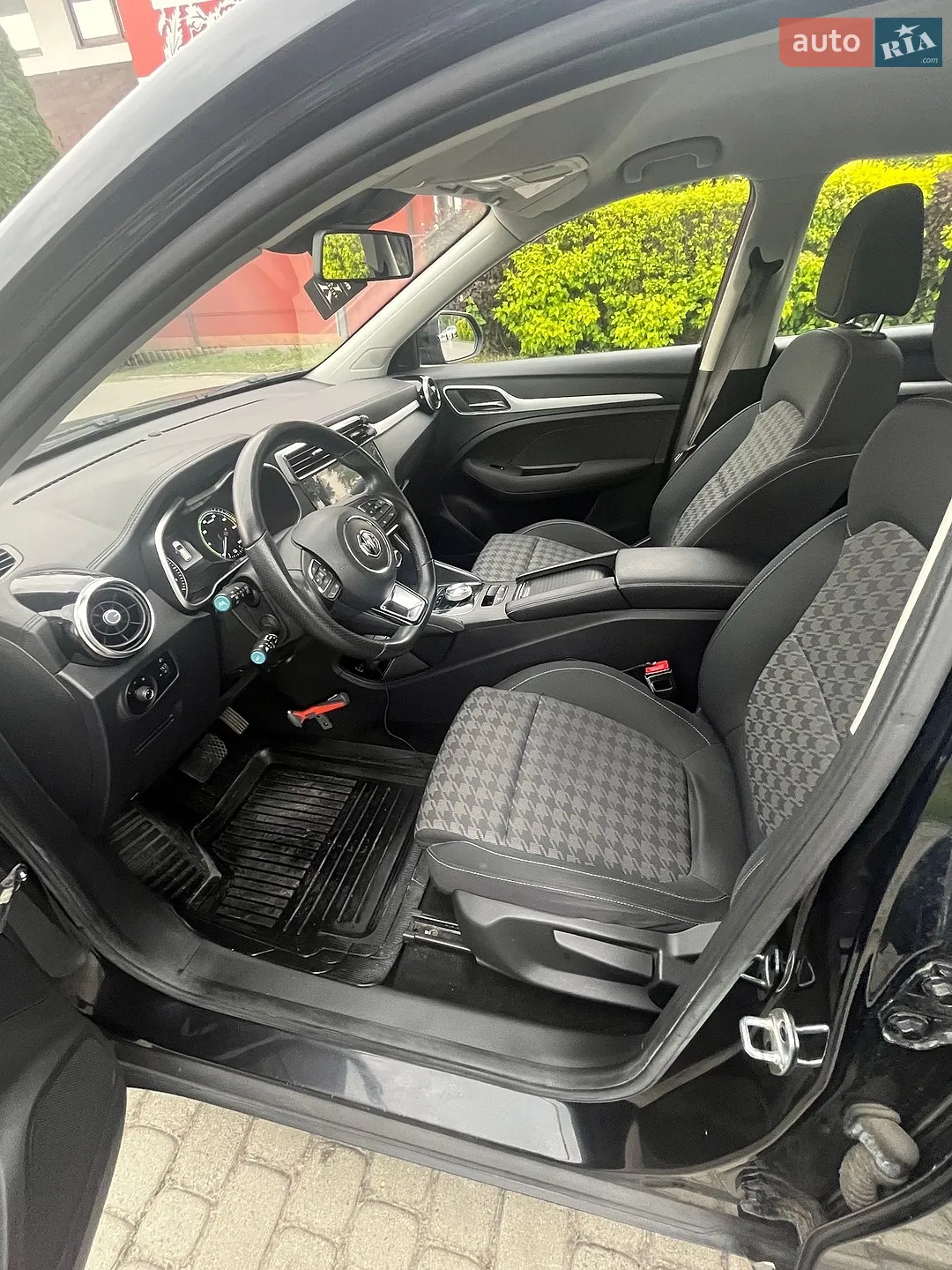 MG ZS EV 2019 VIN LSJW74096LZ023521 фото оголошення 3 з 11