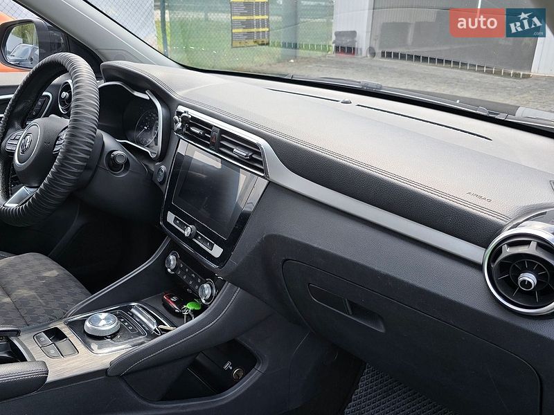 Внедорожник / Кроссовер MG ZS EV 2020 в Киеве фото 10 Внедорожник / Кроссовер MG ZS EV 2020 в Киеве