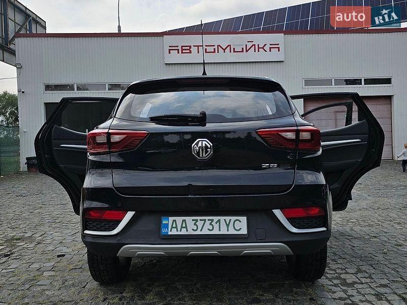 Внедорожник / Кроссовер MG ZS EV 2020 в Киеве фото 12 Внедорожник / Кроссовер MG ZS EV 2020 в Киеве