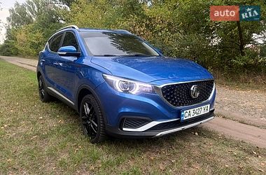 Внедорожник / Кроссовер MG ZS EV 2021 в Золотоноше