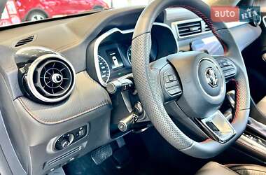 Внедорожник / Кроссовер MG ZS 2024 в 
