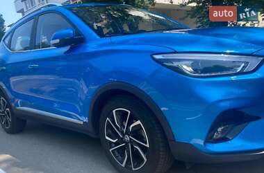Внедорожник / Кроссовер MG ZS 2023 в 