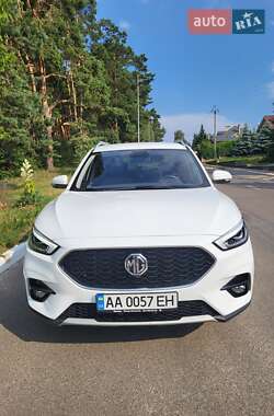 Внедорожник / Кроссовер MG ZS 2023 в Киеве