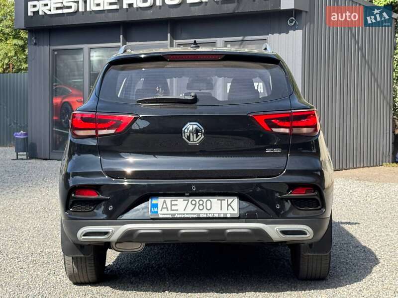 Внедорожник / Кроссовер MG ZS 2021 в Днепре