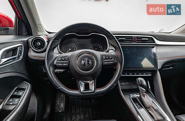Внедорожник / Кроссовер MG ZS 2021 в 