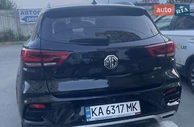 Внедорожник / Кроссовер MG ZS 2023 в 
