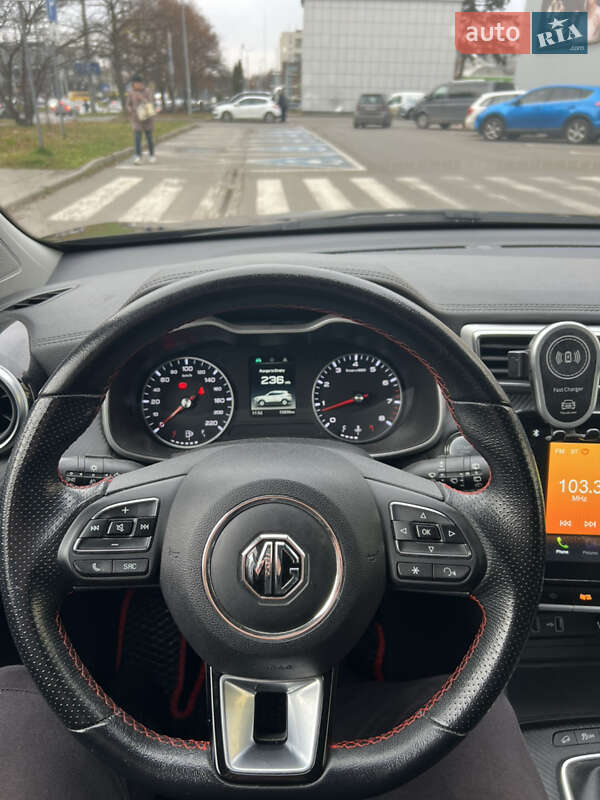 Внедорожник / Кроссовер MG ZS 2021 в Львове