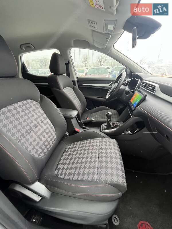 Внедорожник / Кроссовер MG ZS 2021 в Киеве