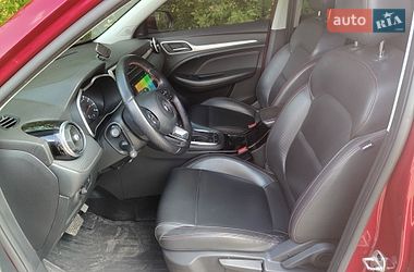 Внедорожник / Кроссовер MG ZS 2021 в Остроге