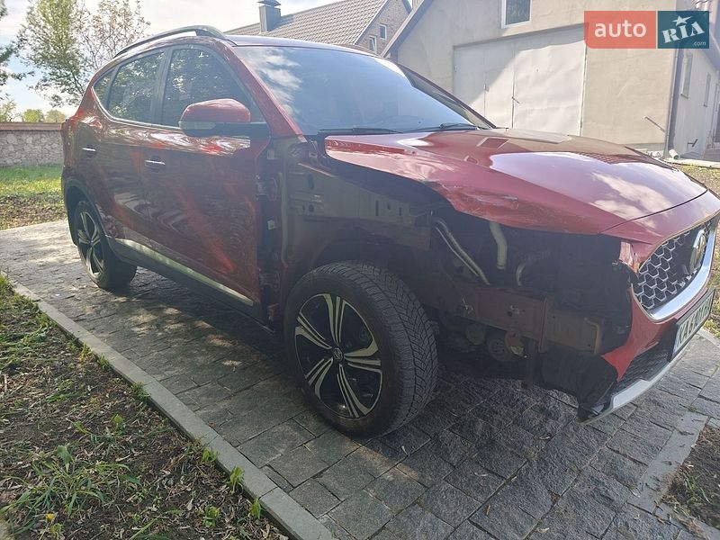 Внедорожник / Кроссовер MG ZS 2021 в Остроге