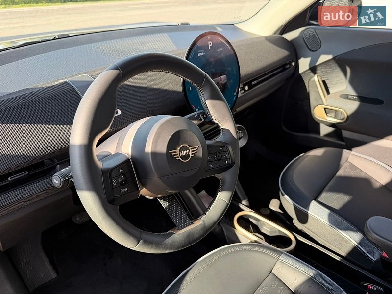 Внедорожник / Кроссовер MINI Aceman 2024 в Хотине