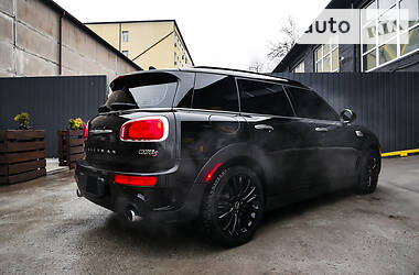 Хетчбек MINI Clubman 2017 в Києві