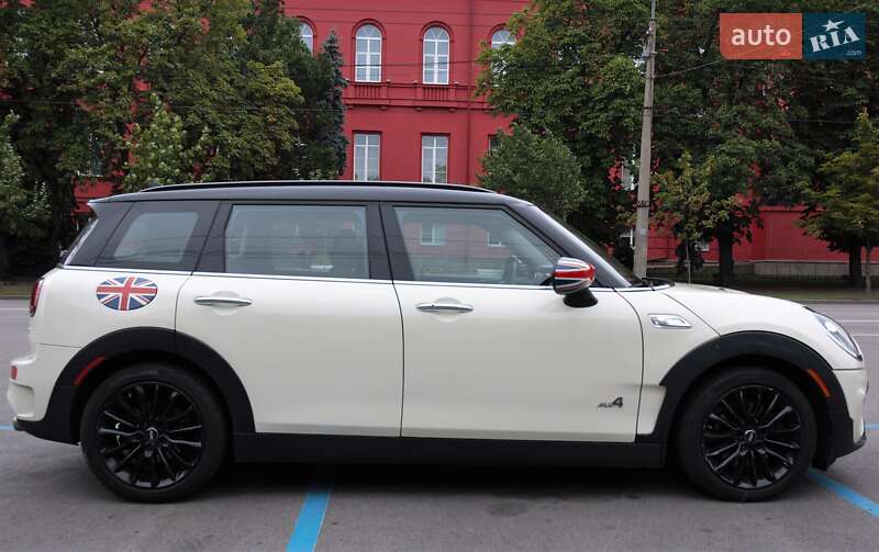 MINI Clubman 2019