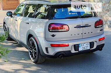 Универсал MINI Clubman 2021 в 