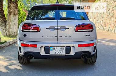 Универсал MINI Clubman 2021 в 