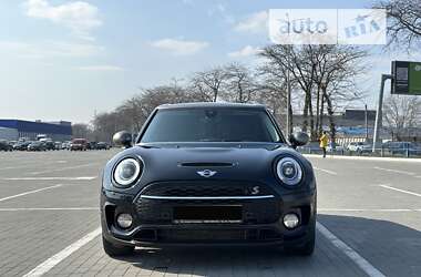 Універсал MINI Clubman 2016 в  фото 6 Універсал MINI Clubman 2016 в