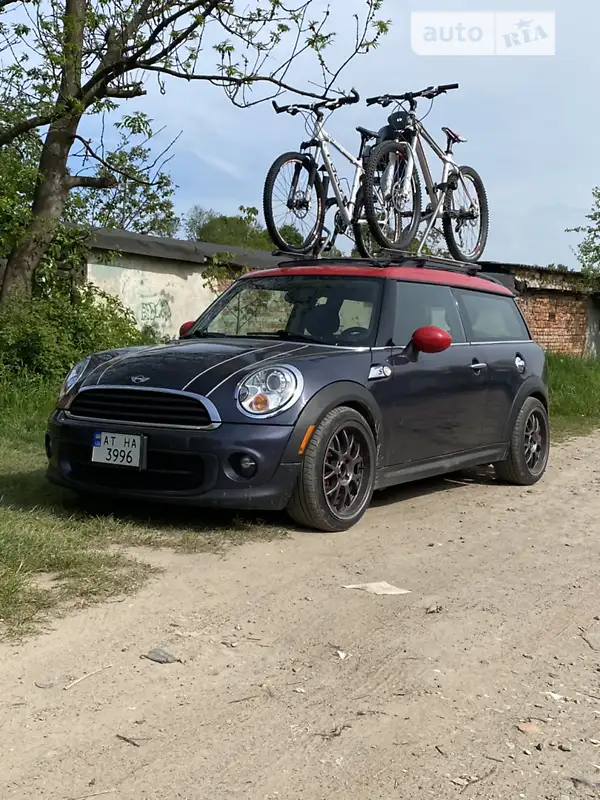 MINI Clubman