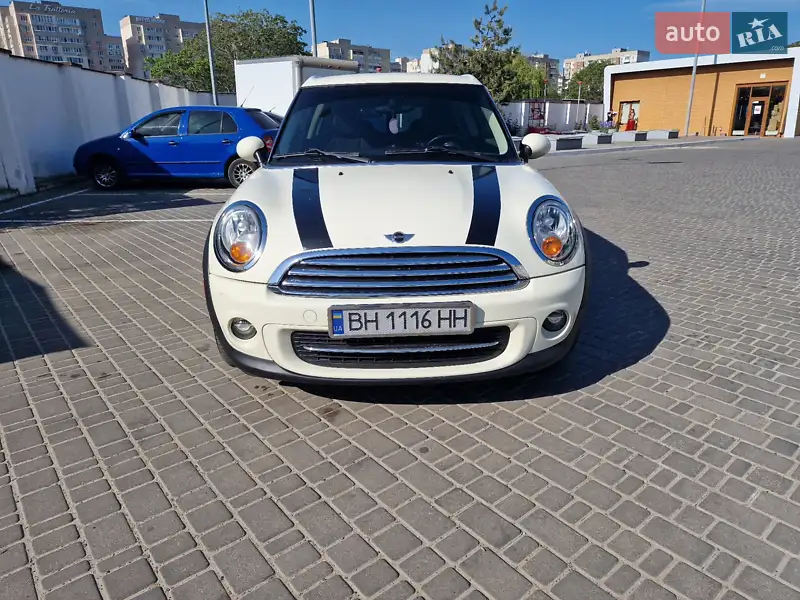 MINI Clubman