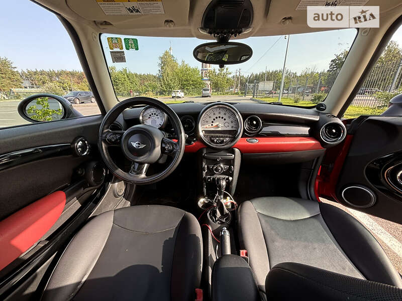 Универсал MINI Clubman 2012 в Киеве