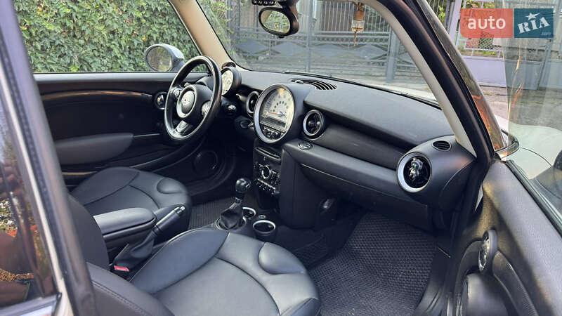 Універсал MINI Clubman 2011 в Луцьку