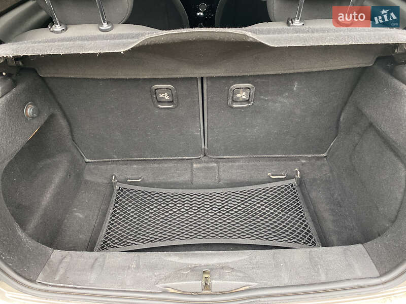 Хэтчбек MINI Clubman 2011 в Каменец-Подольском фото 12 Хэтчбек MINI Clubman 2011 в Каменец-Подольском