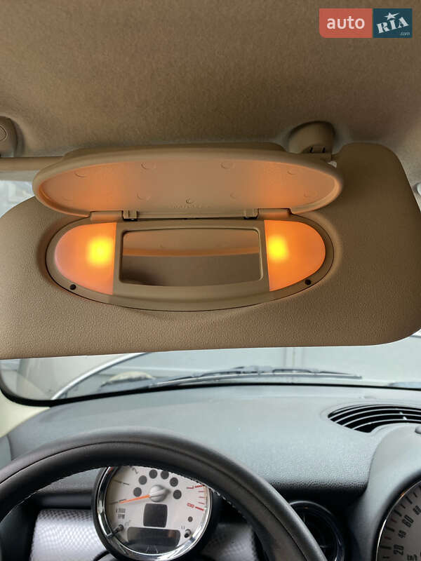 Хэтчбек MINI Clubman 2011 в Каменец-Подольском фото 16 Хэтчбек MINI Clubman 2011 в Каменец-Подольском