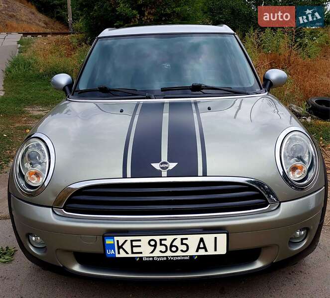 Универсал MINI Clubman 2009 в Новомосковске фото 26 Универсал MINI Clubman 2009 в Новомосковске