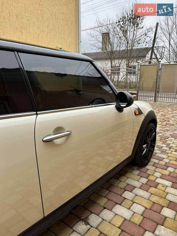 Универсал MINI Clubman 2010 в Иршаве