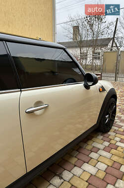 Универсал MINI Clubman 2010 в 
