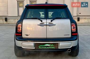 Универсал MINI Clubman 2011 в Киеве