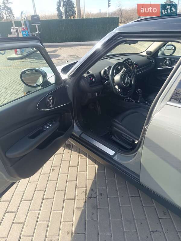 Универсал MINI Clubman 2016 в Киеве