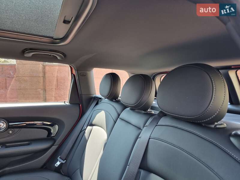 Универсал MINI Clubman 2019 в Ровно фото 23 Универсал MINI Clubman 2019 в Ровно