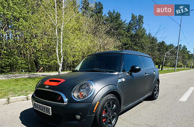 Универсал MINI Clubman 2010 в 