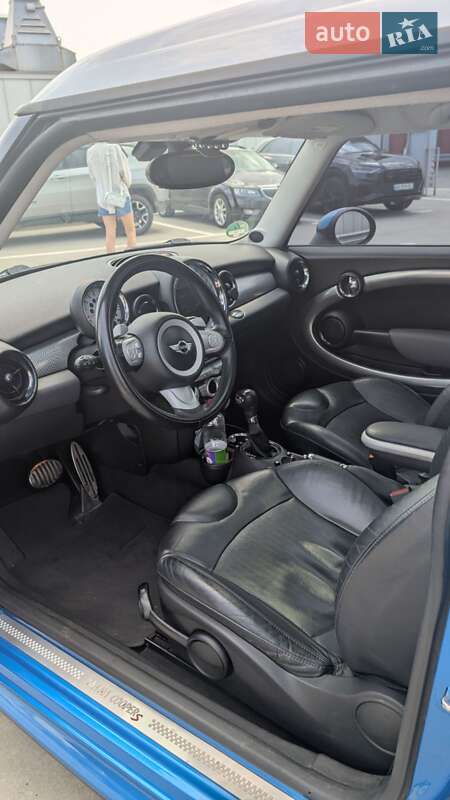 Універсал MINI Clubman 2008 в Києві
