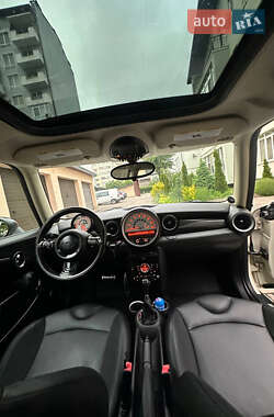 Универсал MINI Clubman 2011 в 