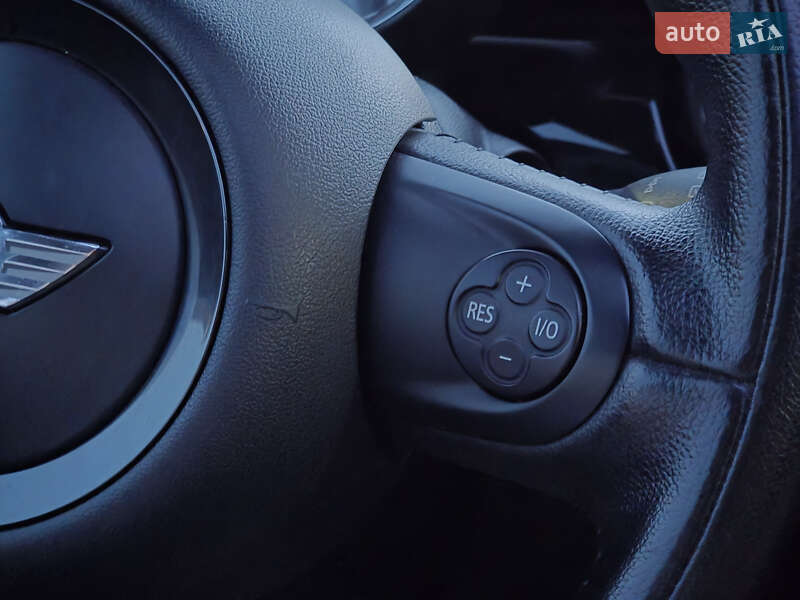 Универсал MINI Clubman 2012 в Киеве