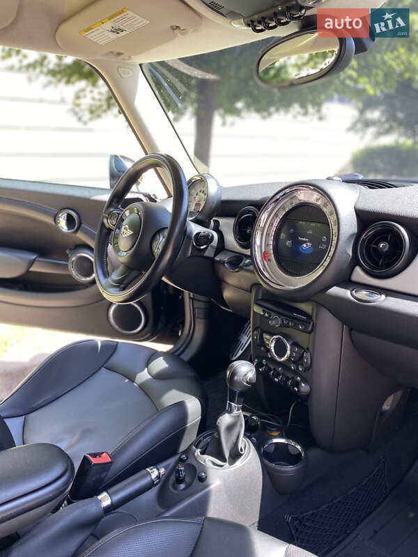 Універсал MINI Clubman 2012 в Києві