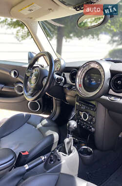Универсал MINI Clubman 2012 в 